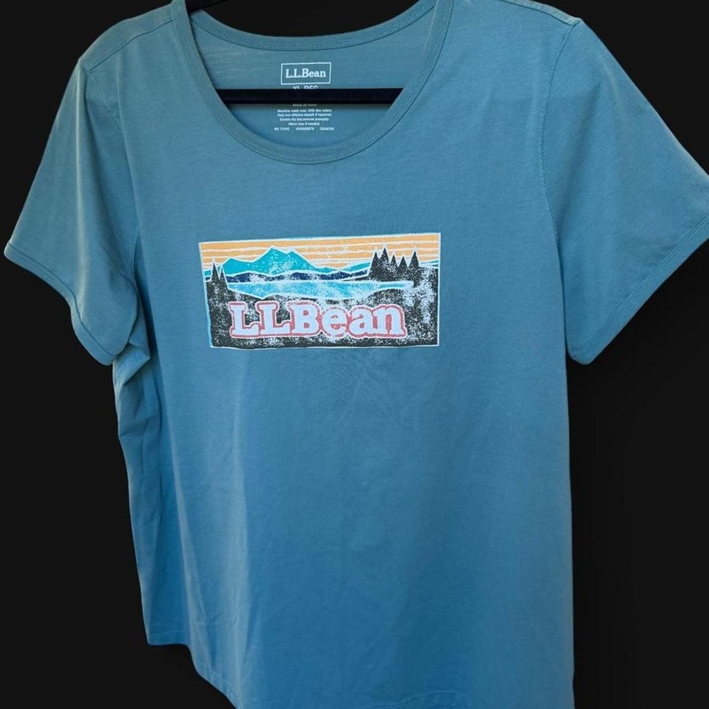 L.L. Bean Graphic T-Shirt XL Mountain Scenic Logo Tee Blue Misses Regular